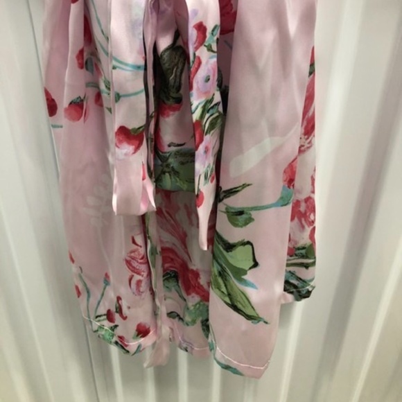 Gorgeous Satin Coverup Robe Kimono, L, NWT - Picture 4 of 10